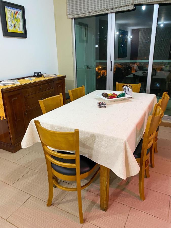 2 Rooms, 1 King Size Bed, 64" Smart Hdtv Gwatemala Zewnętrze zdjęcie