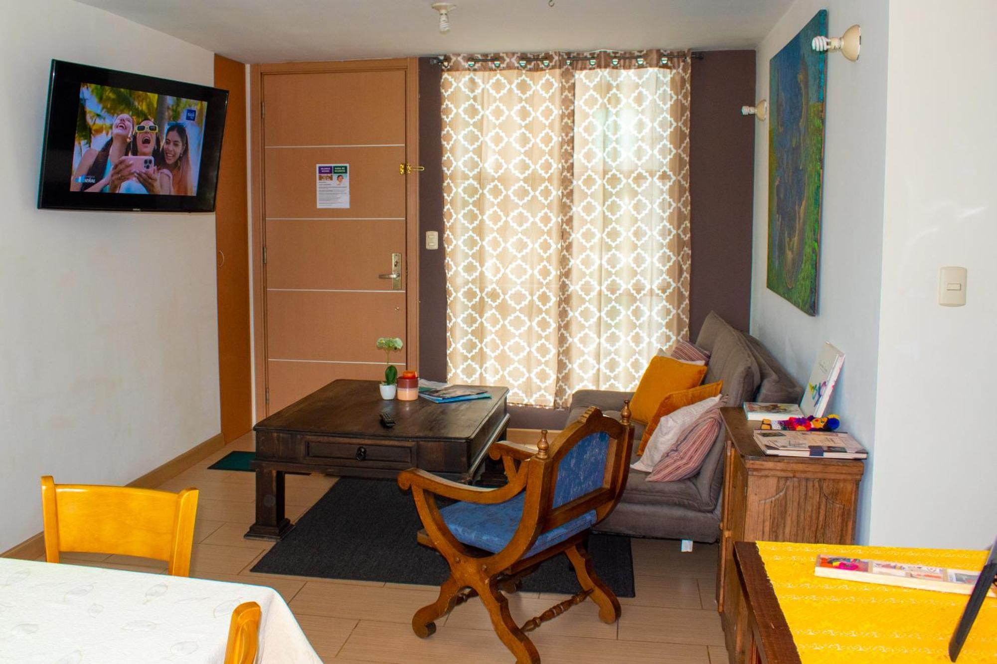 2 Rooms, 1 King Size Bed, 64" Smart Hdtv Gwatemala Zewnętrze zdjęcie